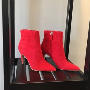 Leith Maxes bootie red suede